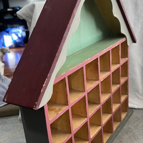 Vintage Curiosity Display Case- 24 1”x1” squares and top display-BEAUTIFUL - Picture 4 of 6